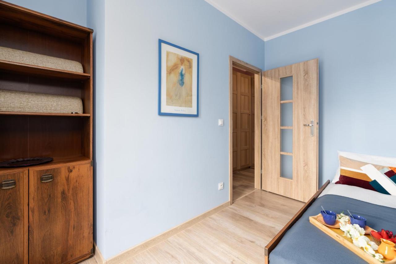 Modern Apartment With Balcony & Free Garage Poznan By Noclegi Renters Extérieur photo